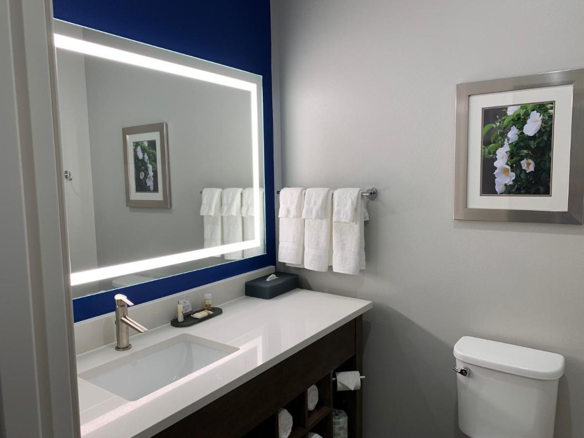 La Quinta Inn & Suites By Wyndham Tifton Esterno foto