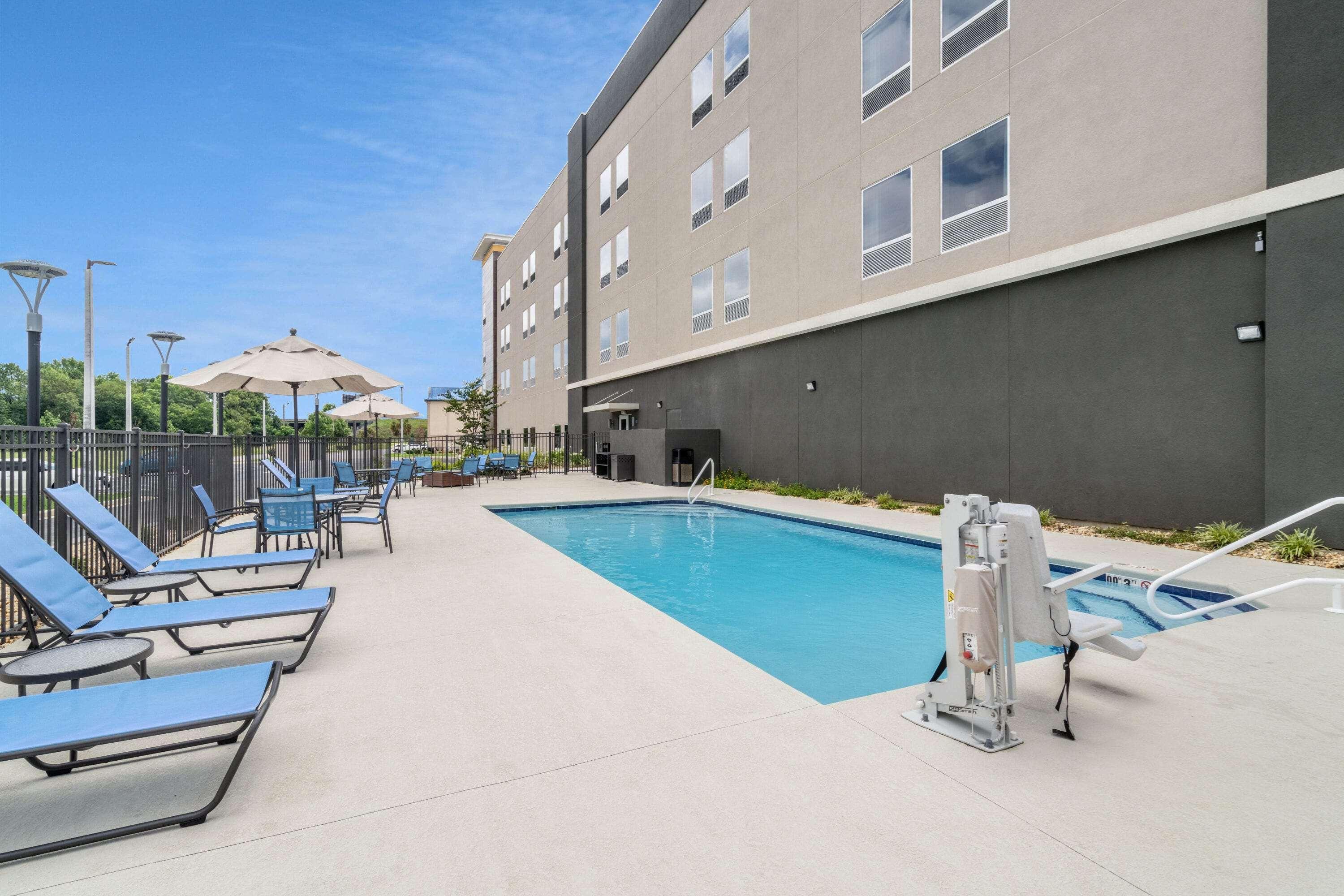 La Quinta Inn & Suites By Wyndham Tifton Esterno foto