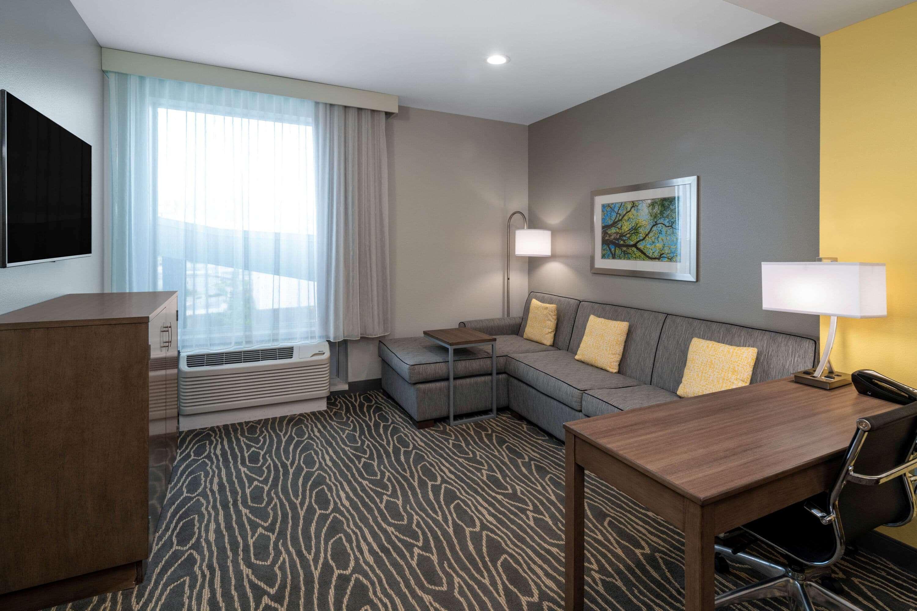 La Quinta Inn & Suites By Wyndham Tifton Esterno foto